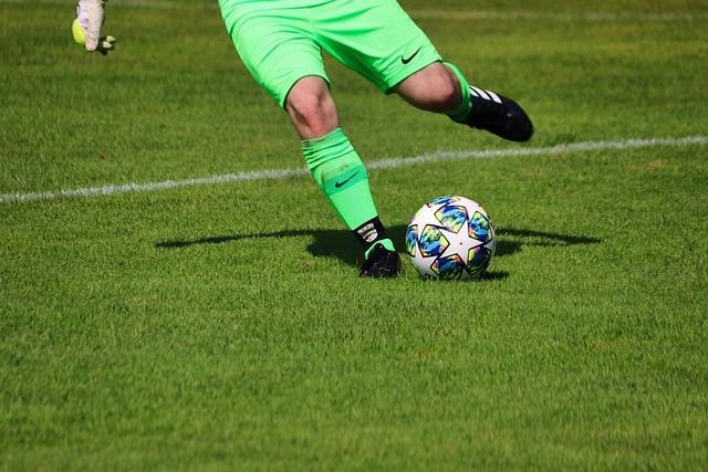 五大联赛欧战出局球队：英超西甲各1支，意甲德甲法甲各4支.